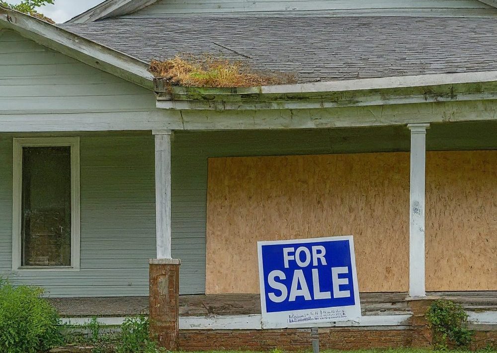 Distressed property in Columbia, TN